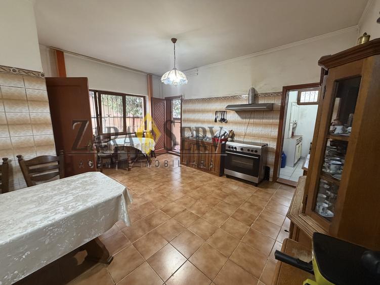 Casă de vânzare – Lupeni (Value Center) - 5