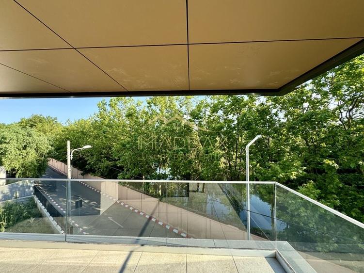 Vila cu 5 camere  *366mp* / Curte privată *315mp* / Pipera - Lake View - 26