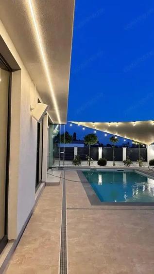Casa exclusivista cu piscina ?i teren 1.120 mp aproape de Mall Electroputere - 1
