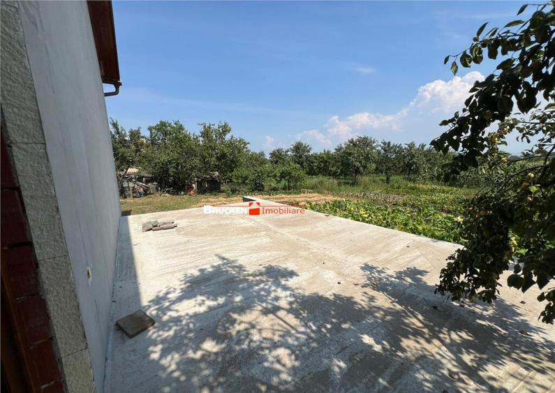 Casa de in zona centrala din Petreu - 21