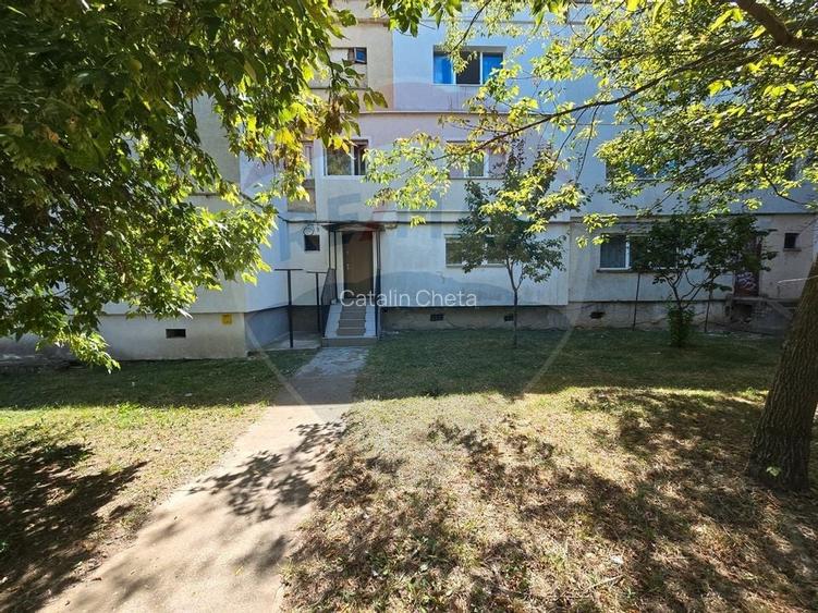 Apartament 3 camere de inchiriat la parter, zona Nord - Fiald