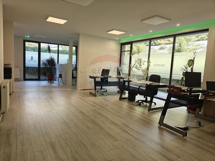 Spatiu comercial de 146mp de inchiriat in zona Borhanci - 1