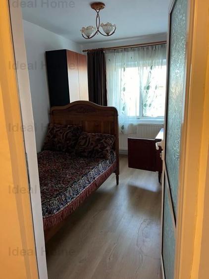 Husi. Centru. 3 camere. Etaj 3 din 4 - 7