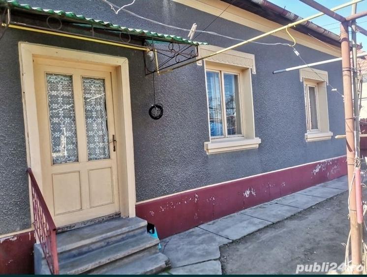 Casă cu 4 camere cu Teren 681 Mp în Chișineu-Criș