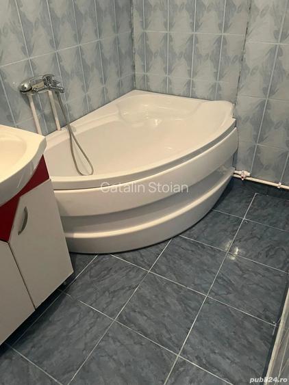 Vand apartament cu 2 camere et1 str patriei