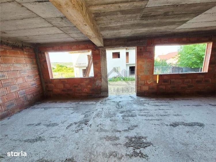 Casa de vanzare cu priveliste frumoasa - 4