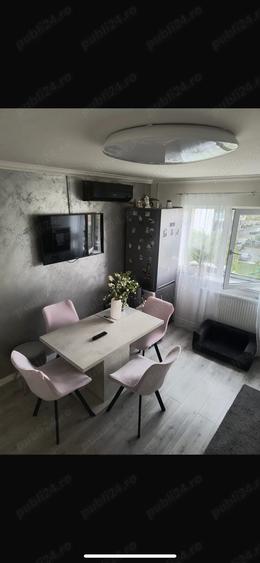 Vand apartament 2 camere in cartierul Nufarul - 1