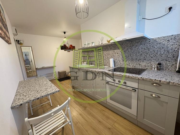 Apartament, 2 camere, decomandat, 51 mp, Cartier 1 Mai, Zona Spitalul Nr. 1 - 6