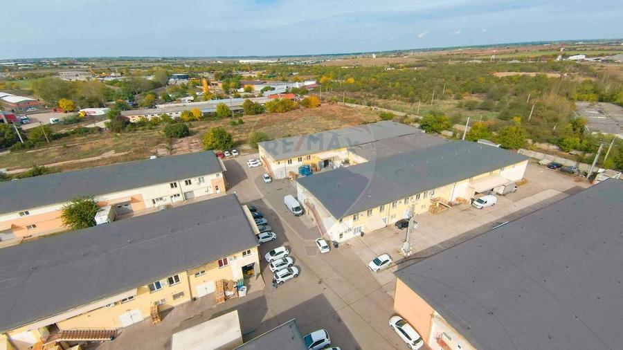 De vânzare Spațiu industrial de 10 129 mp Șoseaua Borșului - 45