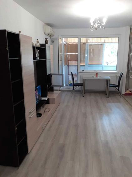 Garsoniera de inchiriat - 8