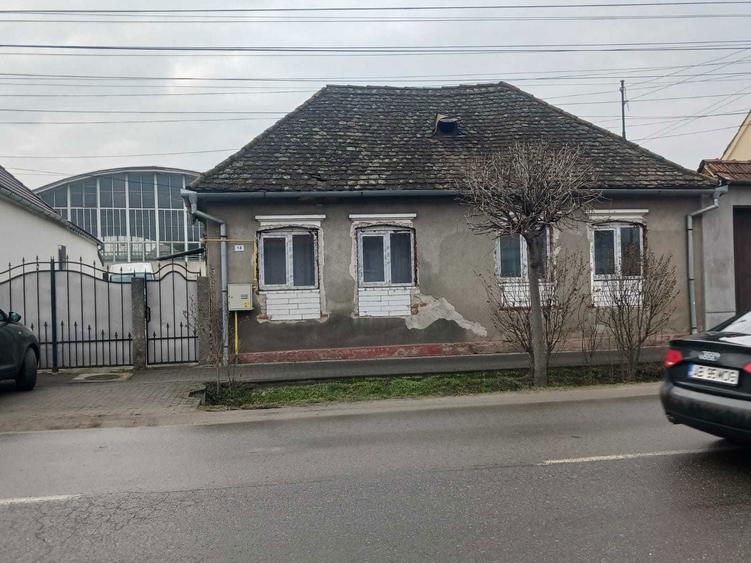 Oportunitate Investitie Cota 55% Casa Ultracentrala, Sebes (Zona A) Str. Dorobanti langa piata - 6