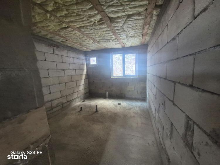 Vila D+1+M spatioasa, ideala pentru locuinta familiala sau investitie - 6