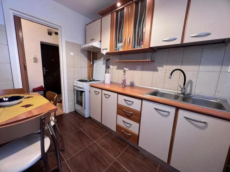 Apartament 3 camere, etaj 1, complet renovat Zona Scoala Generala Andrei Saguna - 8