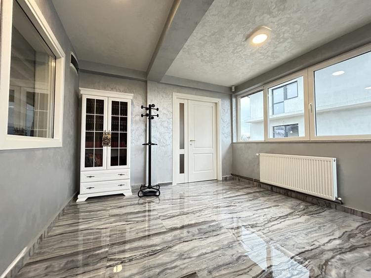 Pensiune Casa Eva Statiunea 2 Mai - 12 camere - teren 600 mp - 8