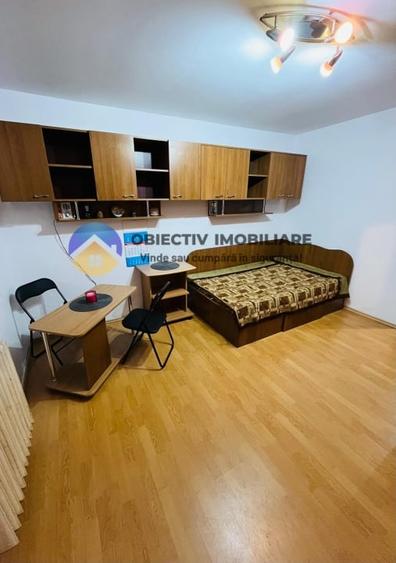 Garsonieră decomandată în Mărăței