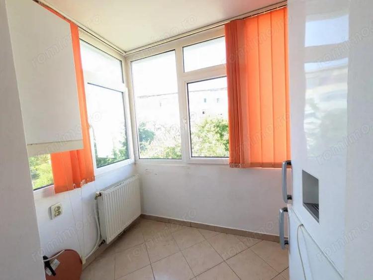 NORD, Bloc 1986, Apartament 2 cam DECOMANDAT, et 2/4 Renovat & MOBILAT - 9