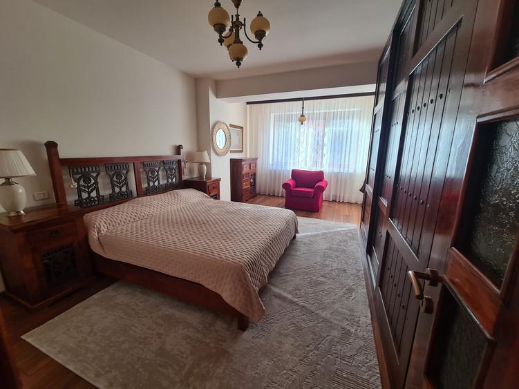 Descriere Duplex de Lux de Închiriat  Mamaia, Zona Butoaie 1200 euro - 24