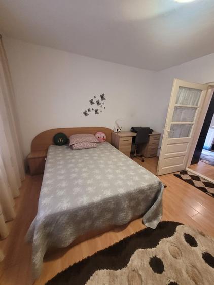 Valu lui Traian -casa 3 camere cu teren 300 mp -gaze la poarta -79900 Euro neg - 13