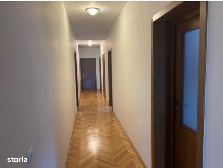 Casa NOUA 6 camere 7 bai teren 1.300 mp ,panouri foto-voltaice Orlat - 6