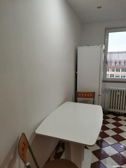 Inchiriez apartament doua camere - 4