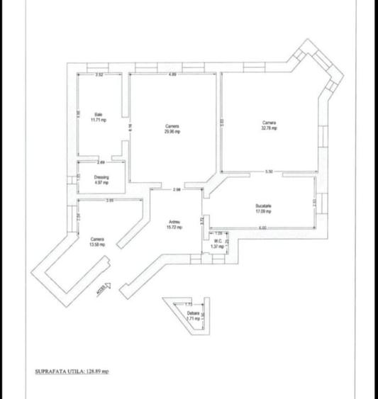 Apartament cu 3 camere decomandat, mobilat în Neptun
