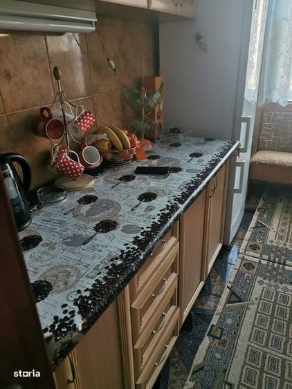 Vand apart.3 camere str.Motorului 4 - 4