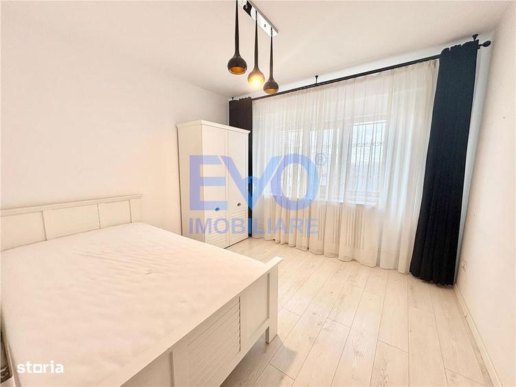 Apartament 4 camere de vanzare, decomandat, boxa, Copou, Iasi - 2