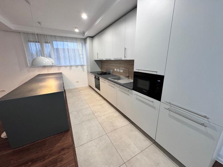 Apartament spatios in vila - cu curte - 8