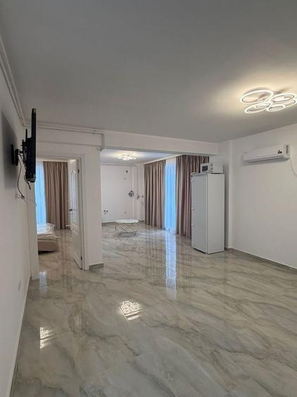 Apartament 2 camere Tomis plus Persoana Fizica - 1