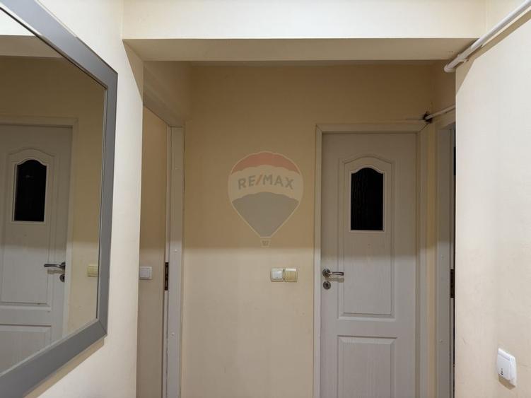 De Vanzare Apartament 4 camere - Ultra Central (orientare N-S) - 12