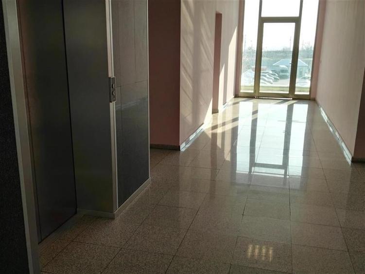 Inchirieri birouri in zona de vest - 7