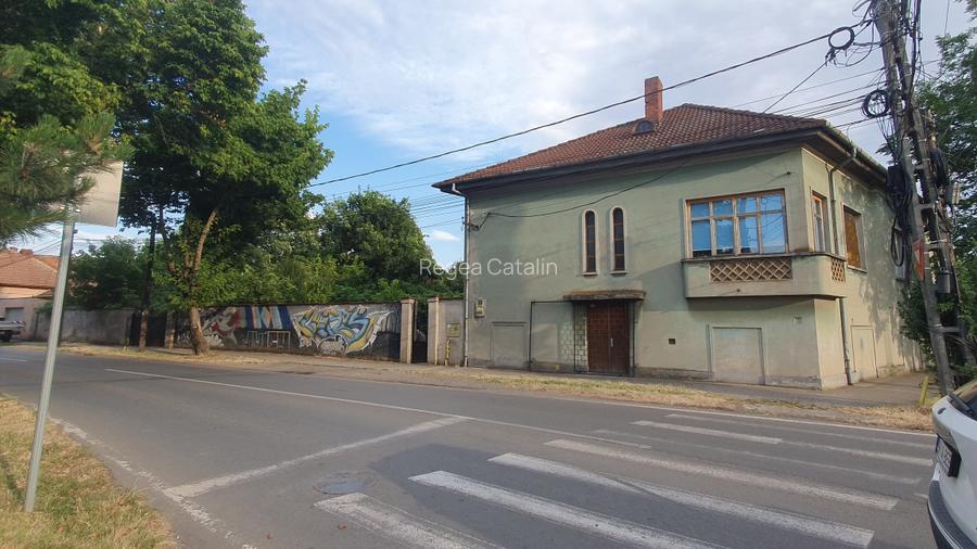 Casa cu teren foarte generos str. Matasarilor colt cu Aleea Ghirodei