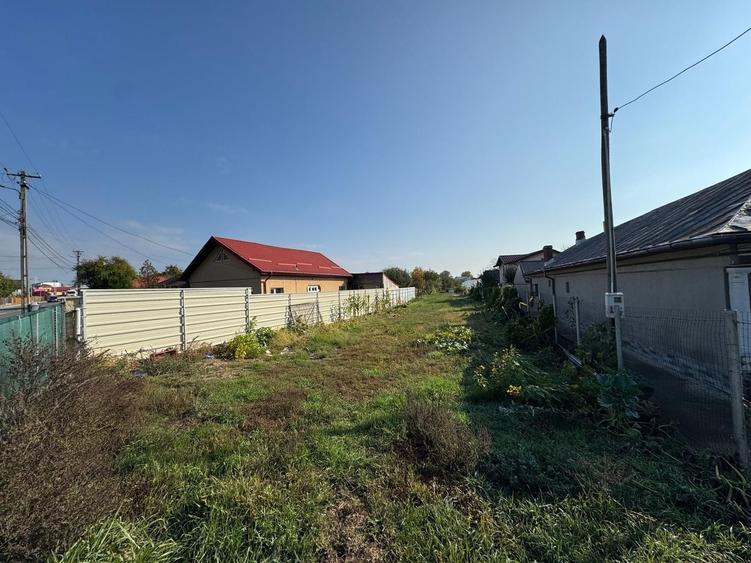 Teren 1000 mp cu Autorizatie valabila de Construire pentru 3 Case P+1 - 2