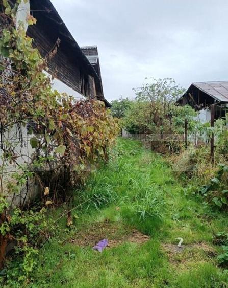 Casa renovabila, cu un teren 2000 m, intr-o zona linistita - 1