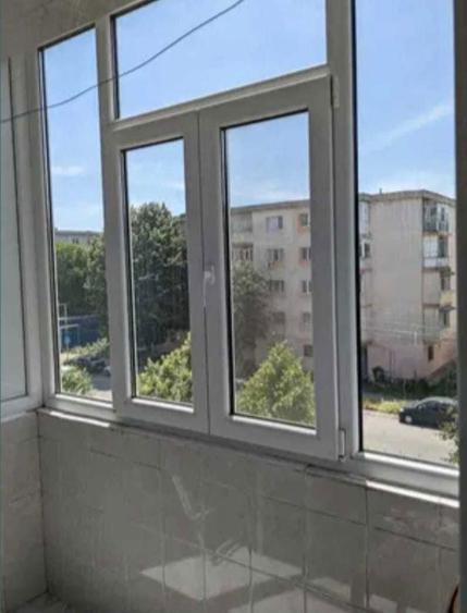 Apartament 3 camere decomandat - 2