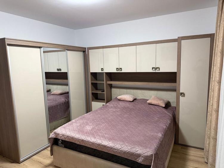 Inchiriez apartament - 4