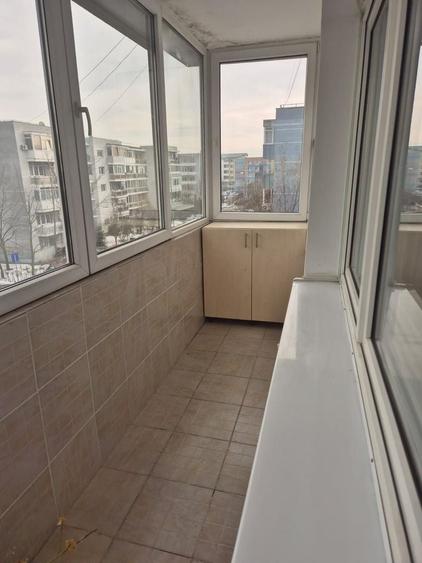 Garsoniera decomandata bloc 2009 Parcul Brancusi, Valea Ialomitei - 6