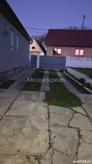 Vand casa in seica mare