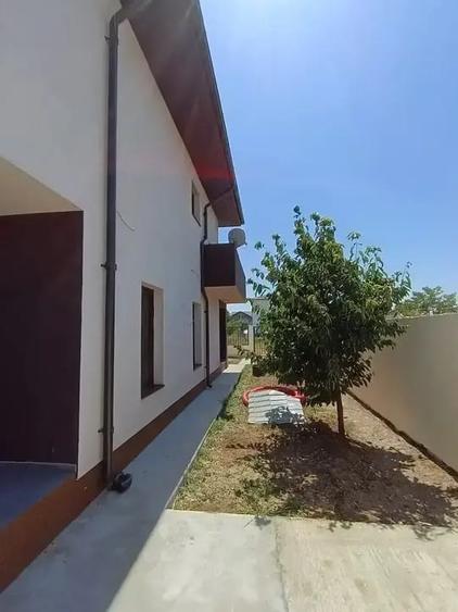 Vila Noua De Vanzare 4 Camere Afumati | Curte 300 MP - 9