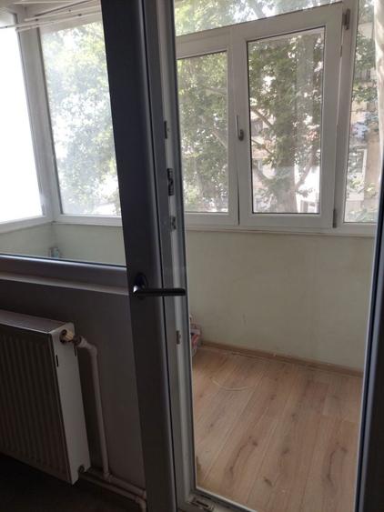 Apartament 3 camere decomandat, Etaj 2 Zona Orizont (Stirbei Voda) - 5