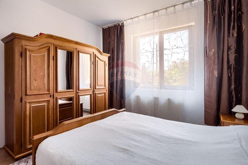 Casă cochetă de vânzare, teren 954 mp, posibil parcelare, în Subcetate - 6