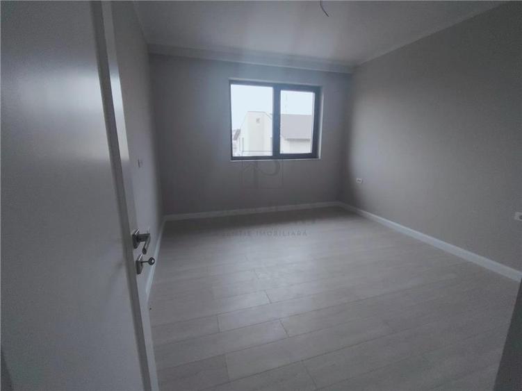 Duplex in Cartier Europa - Perete dublu - finisaje premium - 5 camere - 7