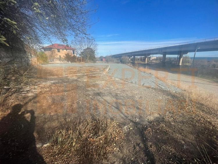 Teren intravilan situat in zona Agigea-Poarta 10 - 7