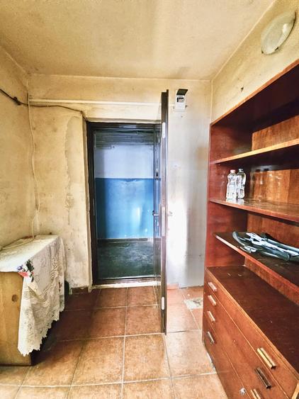 Vând garsonieră Navodari preț 19mii euro - 8