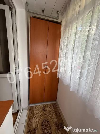 Apartament cu 2 camere decomandat în Lacul Tei