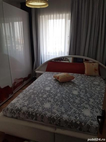 Apartament 4 camere in Filiasi - 1