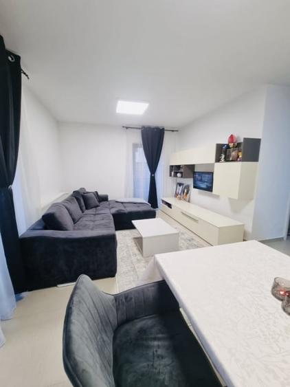 Apartament 2 camere, decomandat, 54 mp, cu terasa 27 mp ,Borhanci - 3