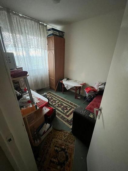 Apartament 3 camere decomandat etaj 4/4, zona vest, bloc fara risc seismic - 5