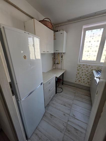 Inchiriez apartament sectorul 5 - 5