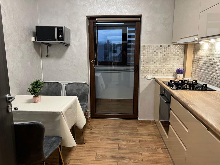 Chirie apartament 3 camere Valea Lupului - 8